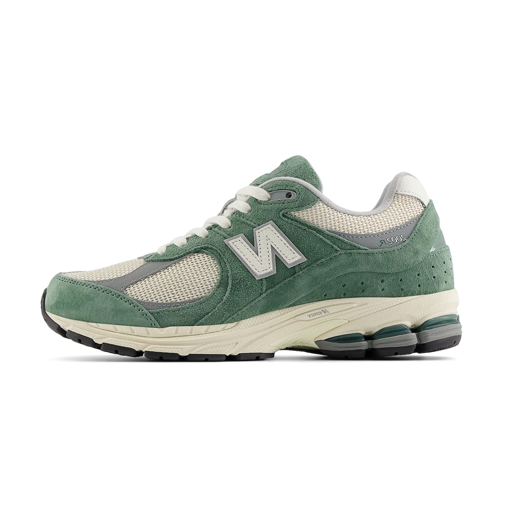 NEW BALANCE 2002R GREEN SUEDE