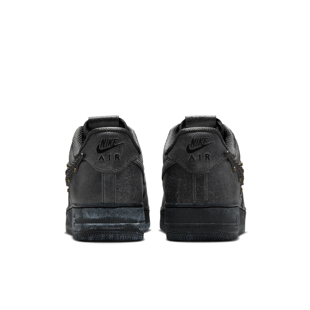 Nike Air Force 1 '07 LV8